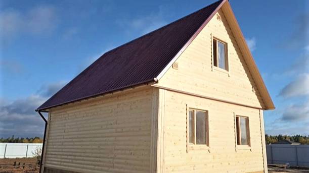 И малый дом большим трудом славится! Дом 6х8 из сухого профилированного бруса 6х8 в Истре поэтапно смотреть онлайн