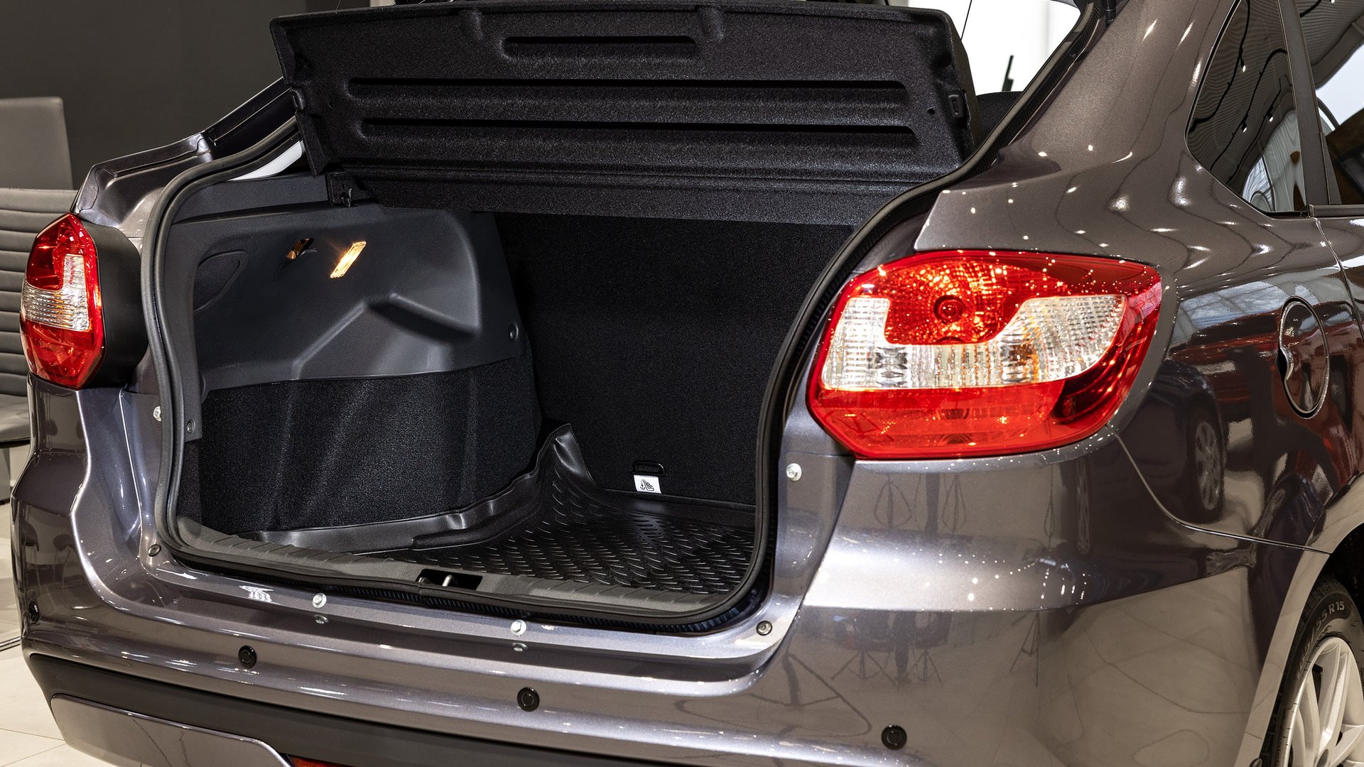 Доработка Задней Полки Гранта Лифтбек смотреть онлайн