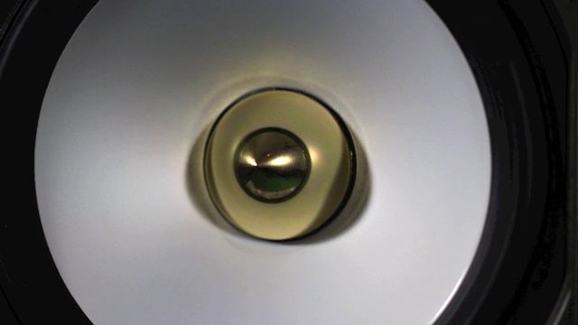 Stereo Design Paradigm Studio CC-690 v.5 Center Speaker in HD смотреть онлайн