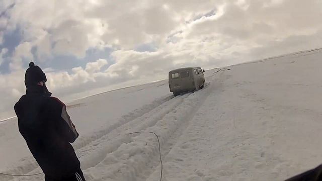 УАЗ 2206 на цепях и УАЗ 3962 на гудрич 33х12,5мт + блок в передке + лебедка