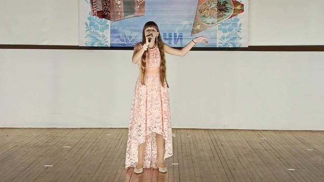 Песня Златы Огневич "Кружева" в исполнении Мэриэллы. Конкурс в Сочи "Февральские окна". смотреть онлайн