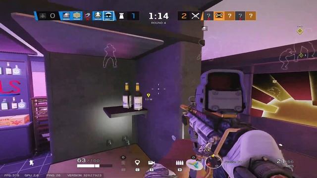 When Mozzie hacked my teammate drone. - Rainbow Six Siege смотреть онлайн