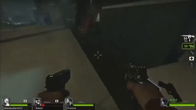 L4D2 - Louis gets healed смотреть онлайн