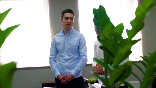 Телеканал СТС. Проект "Лидеры ЧЕ" | Rollen Machine смотреть онлайн