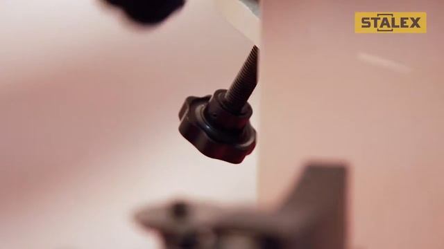 Станок вальцовочный электромеханический Stalex ESR-1300х1 5 смотреть онлайн