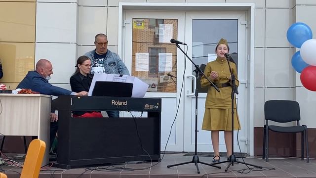 "Баллада о солдатской матери". исп.Анна Зулкарнеева, 12 лет. Муз.А.Ермолова, сл.Ю.Чичева. смотреть онлайн