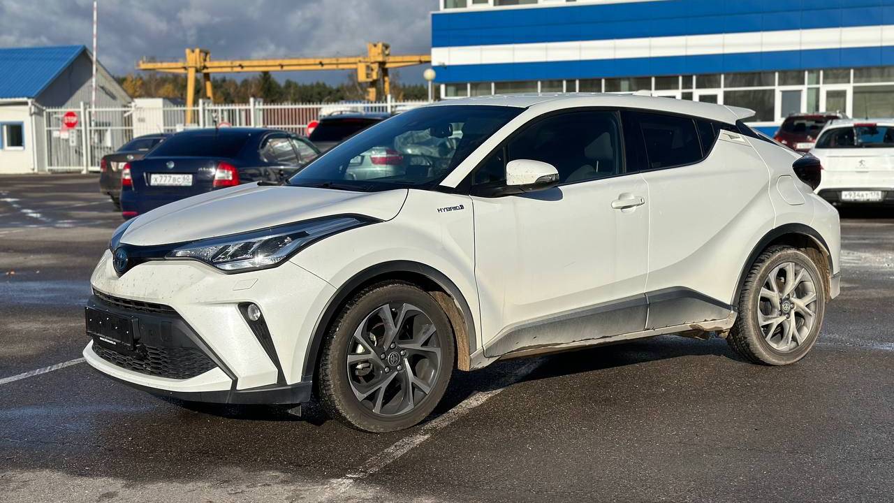 На заказ из Европы. Toyota C-HR 21т.км. пробега. смотреть онлайн