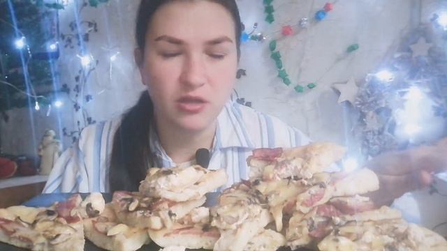 МУКБАНГ ПИЦЦА/ СТРЕСС МЕНЯ ДОСТАЛ смотреть онлайн