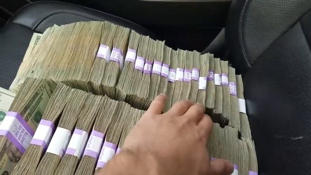 როგორ გამოიყურება 79,000 დოლარი 20$ კუპიურებით смотреть онлайн