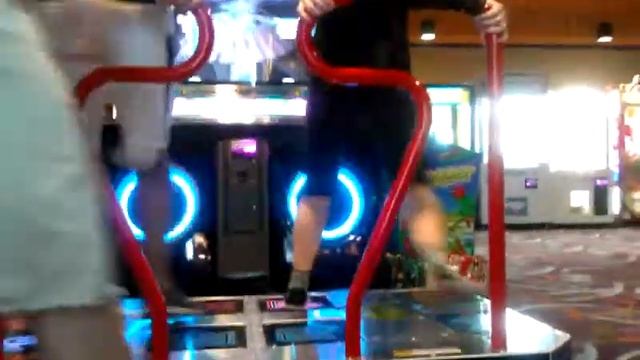 Utopia - Random Legs Mix смотреть онлайн