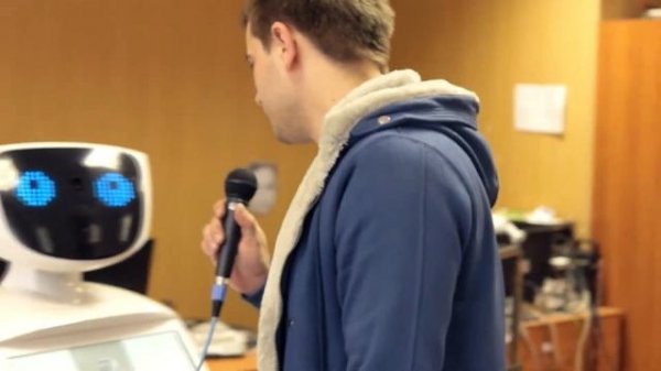 Один день из жизни Promobot