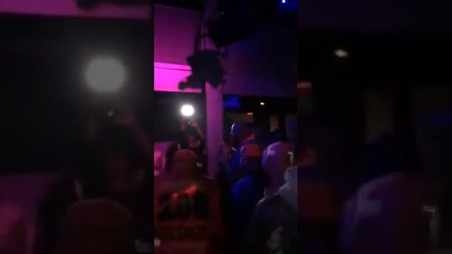 Hoe Shit performance preview смотреть онлайн