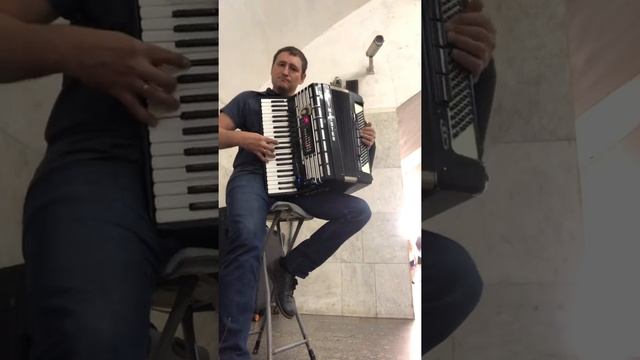 Тема любви (миди) смотреть онлайн