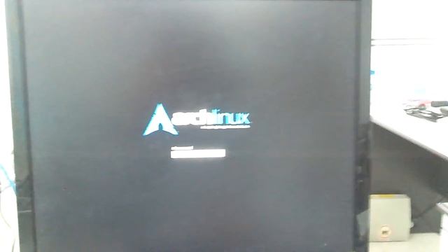 Archlinux Boot (xfce) смотреть онлайн