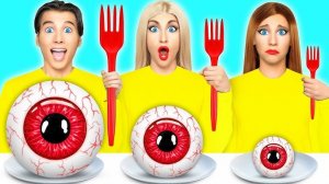 БОЛЬШАЯ VS СРЕДНЯЯ VS МАЛЕНЬКАЯ ТАРЕЛКА ЧЕЛЛЕНДЖ | КУЛИНАРНЫЕ ЧЕЛЕНДЖИ.