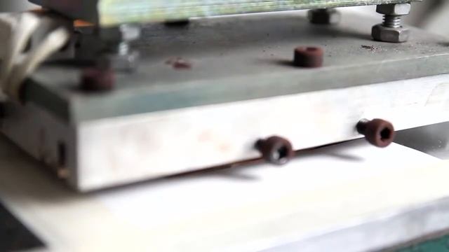 Cozistyle Premium Leather Chrome Case for iPhone 6 6s and 6 6s Plus смотреть онлайн