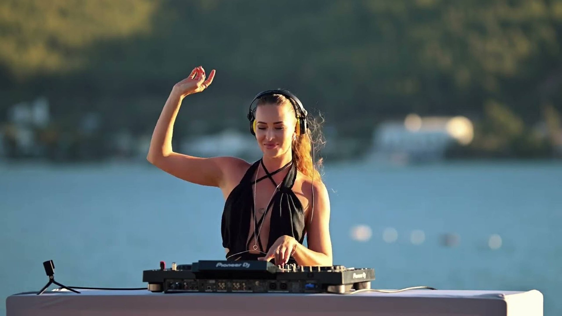 Kamala | Live Sunset Mix From Titanic Hotel, Bodrum , Turkey [ AfroHouse Mix ]