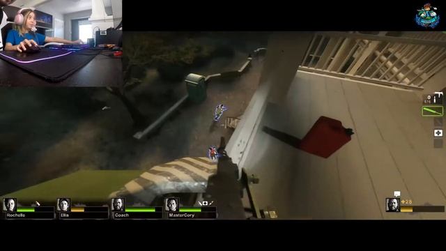 Left 4 Dead 2- What the HECK!!?? (8 survivors glitch) смотреть онлайн