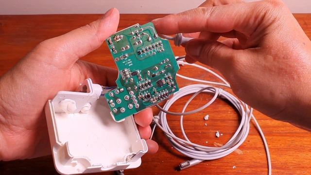 How to fix macbook pro magsafe charger in 3 minutes смотреть онлайн