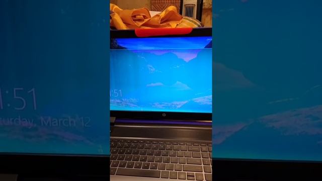 HP laptop screen display problem смотреть онлайн