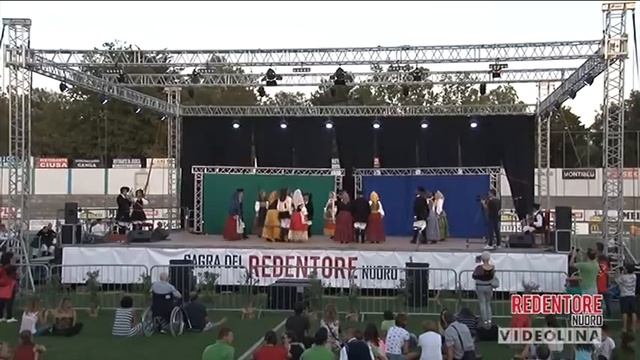 Associazione Culturale Fedora Putzu di Selargius - Su Ballu 'e su cumbidu смотреть онлайн