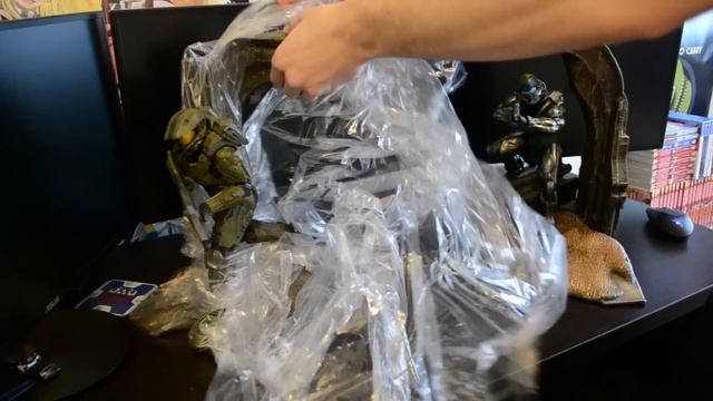Halo 5 Guardians Limited Collectors Edition Unboxing смотреть онлайн