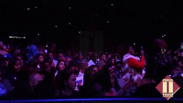 T.I. Gets Booed Then a Standing Ovation in Brooklyn (HD Quality, Full comedy set) смотреть онлайн