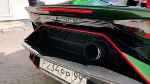 Ламборгини выхлоп