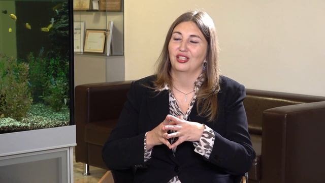 Альбина Абсалямова - когда любовь к литературе победила экономику смотреть онлайн
