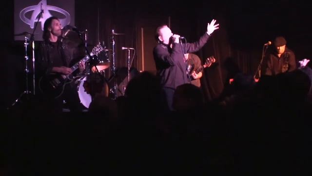 The Hell Drivers - "Turn Up the Radio" - live at Alvin's 12-26-09 смотреть онлайн