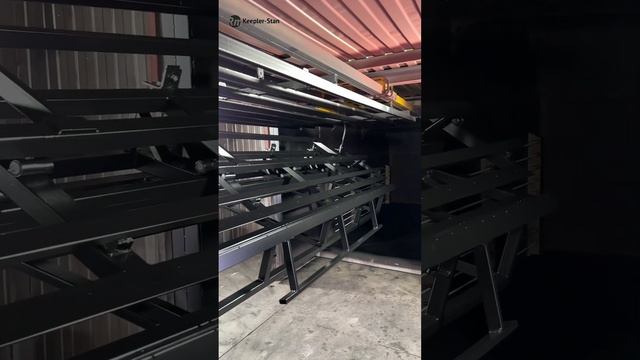 Один день на заводе Киплер Стан смотреть онлайн