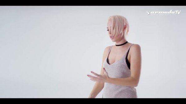 Andrew Rayel & Emma Hewitt - My Reflection (Roman Messer Remix)