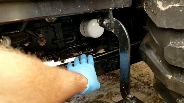 T394 hydro fluid change with filter смотреть онлайн
