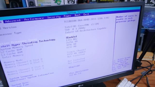 Building A PC With Parts From The Bin смотреть онлайн