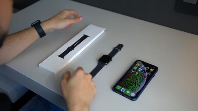 APPLE WATCH SERIES 4: UNBOXING, COMENTÁRIOS e COMPARATIVO смотреть онлайн
