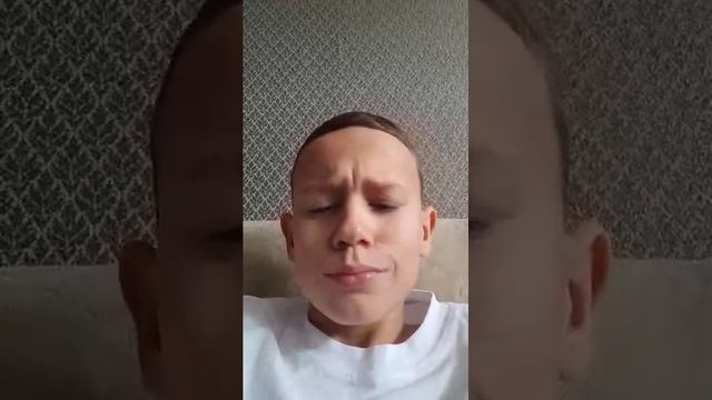 Я на стриме он не знает смотреть онлайн