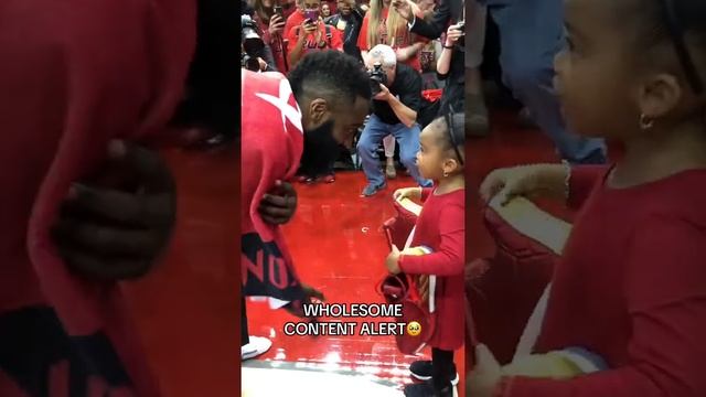 So wholesome! #NBA #Basketball #JamesHardenNBA смотреть онлайн