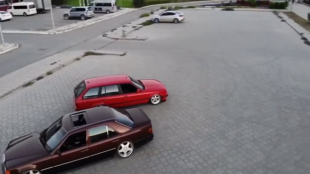 BMW e30 vs Mercedes w124 смотреть онлайн