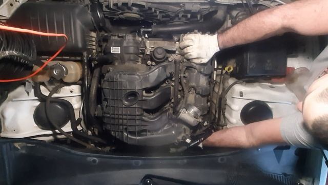 Замена теплообменника Chrysler 300c LD 2 поколение V6 3.6 Pentastar