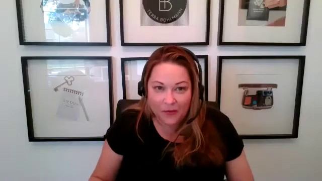 #43 Become a Money Magnet with Denise Duffield Thomas смотреть онлайн