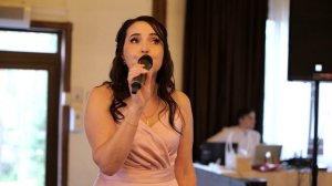 Очень душевная песня в исполнении мамы на свадьбе сына! Как быстро наши дети повзрослели!