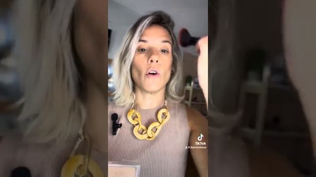 Maquillaje tendencia 2024! “Mob wife” esposa de la mafia. Mira! смотреть онлайн