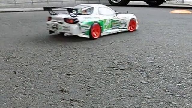 RC COUNTER DRIFT-SLOW смотреть онлайн
