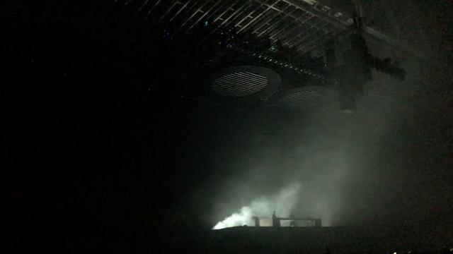 Swedish House Mafia - Miami 2 Ibiza live at Tele2 Arena 02.05.19 смотреть онлайн