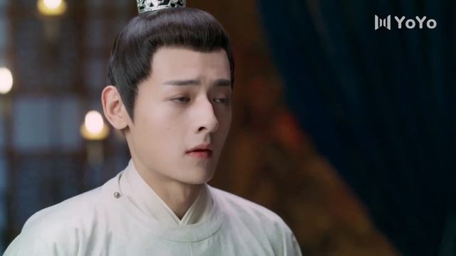 腹黑皇帝吐血晕倒在灰姑娘怀里，让灰姑娘非常担心💋Chinese Drama 成毅