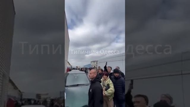 ⚡️СВО 18+ ТЦК устроили рейд на рынке в Одессе смотреть онлайн