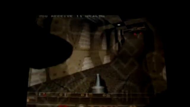 Quake su iPod Touch смотреть онлайн