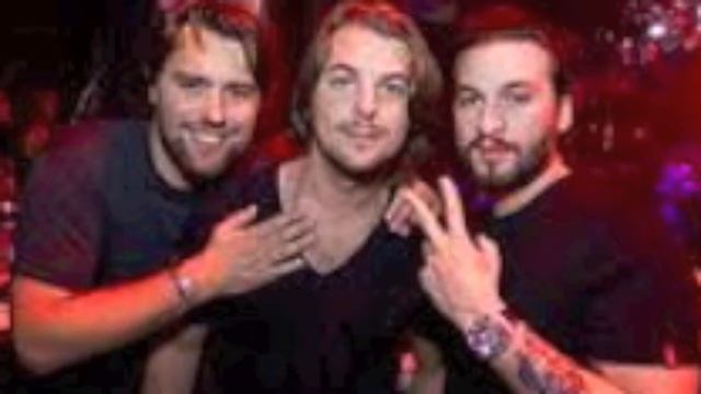 Swedish House Mafia- GreyHound Music Video смотреть онлайн