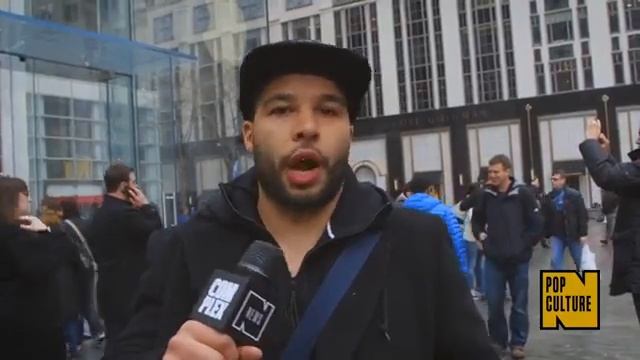 New Yorkers Try the Apple Watch for the First Time смотреть онлайн