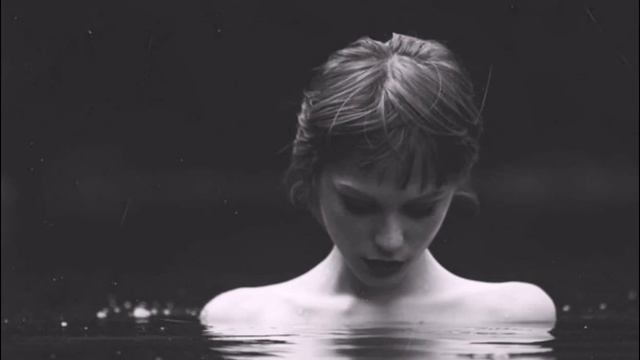 дыmeat beat 02 Готика From Under With Love смотреть онлайн